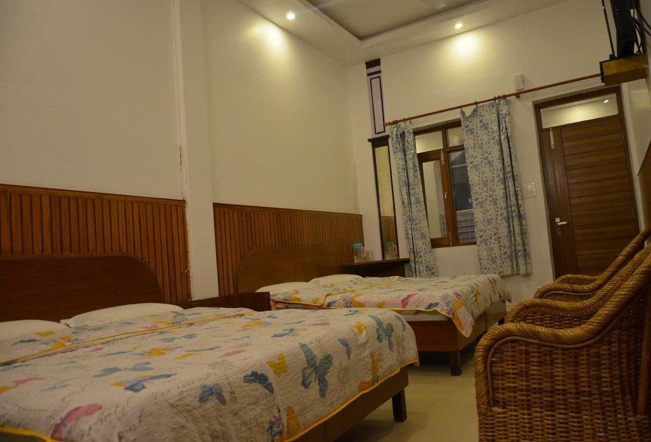 Clarks Hotel Mussoorie Eksteriør billede